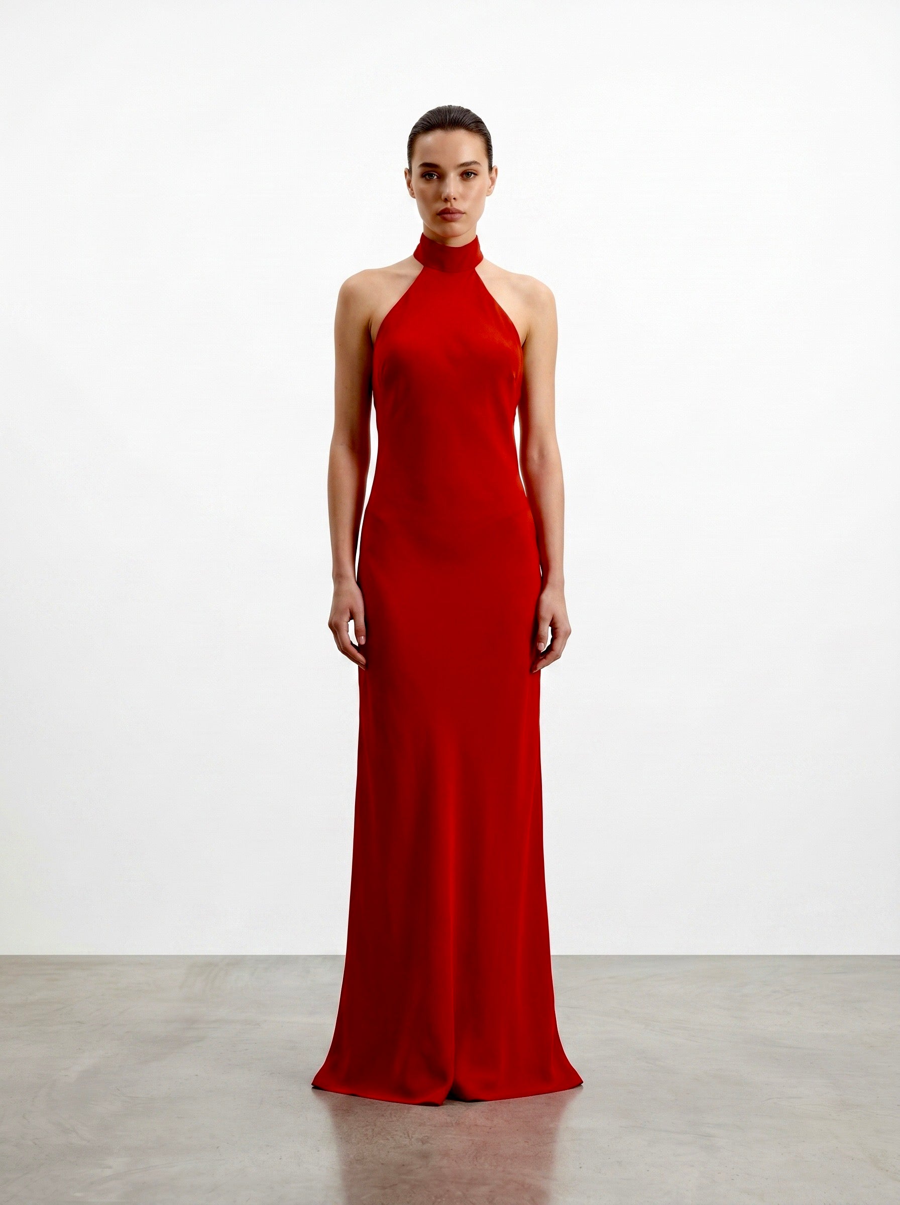 Vestido con cuello halter